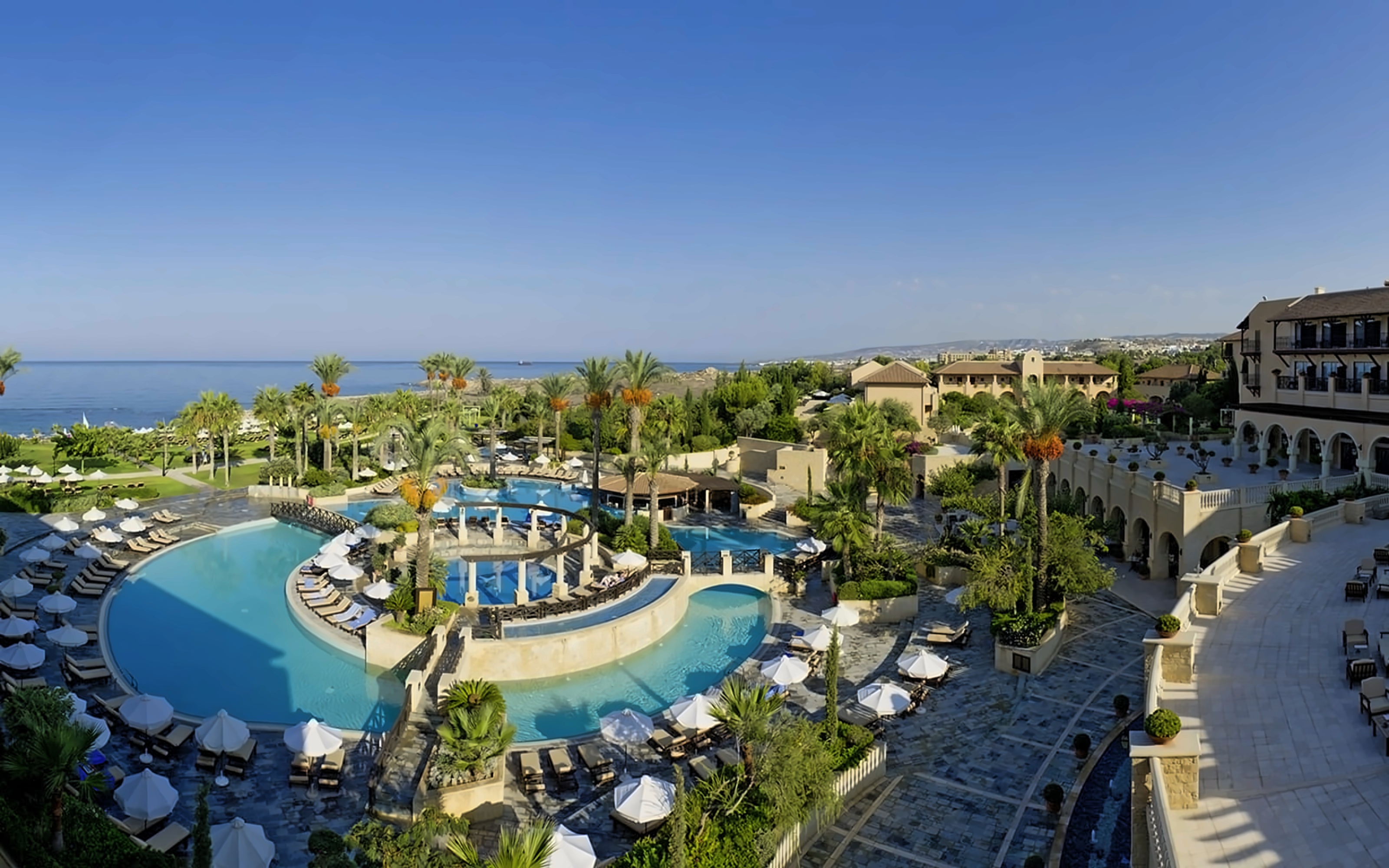 Elysium Hotel and Resort