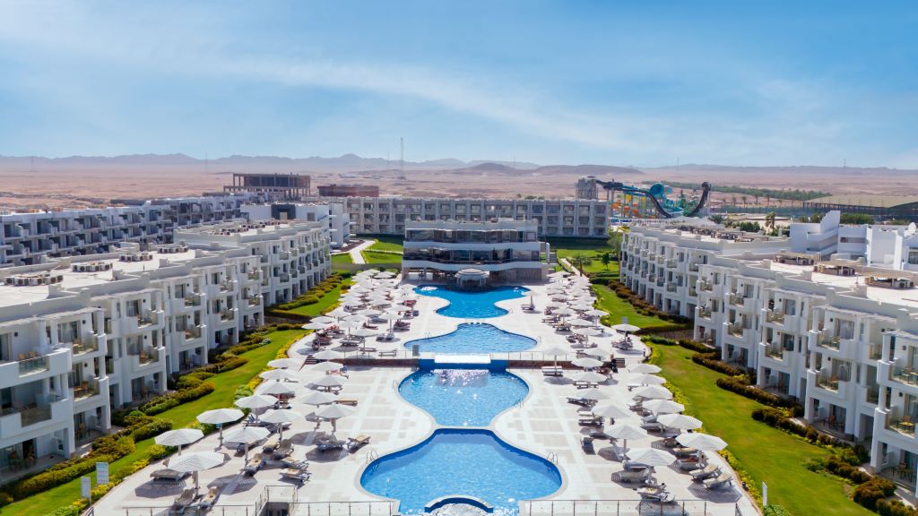 Fantazia Aqua Park Beach Resort