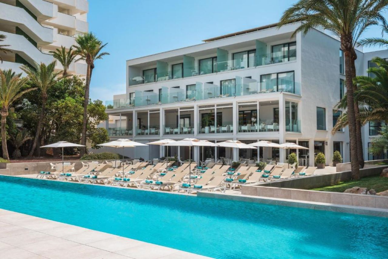Iberostar Waves Cala Millor (Adults Only 16+)