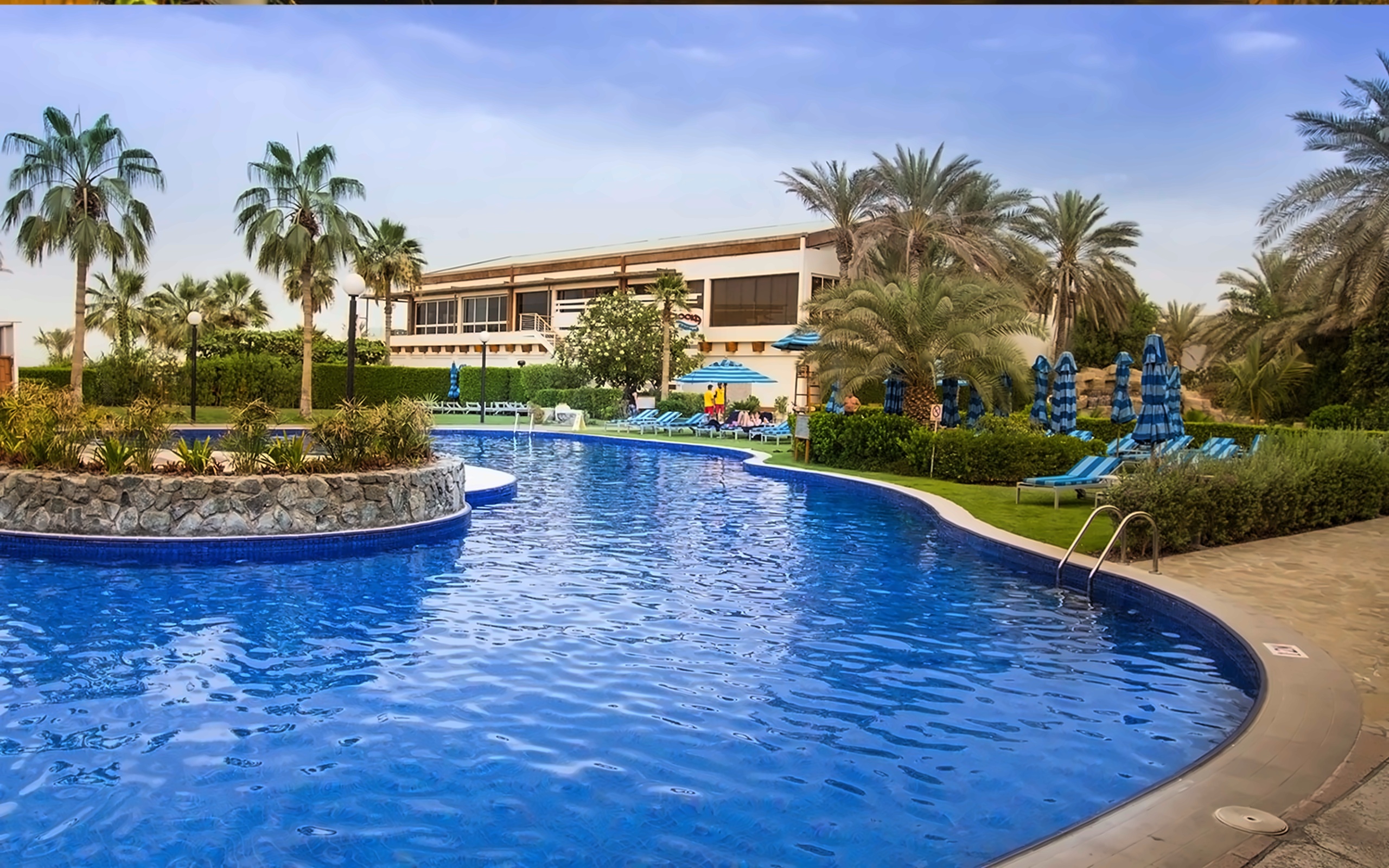 Dubai Marine Beach Resort and Spa