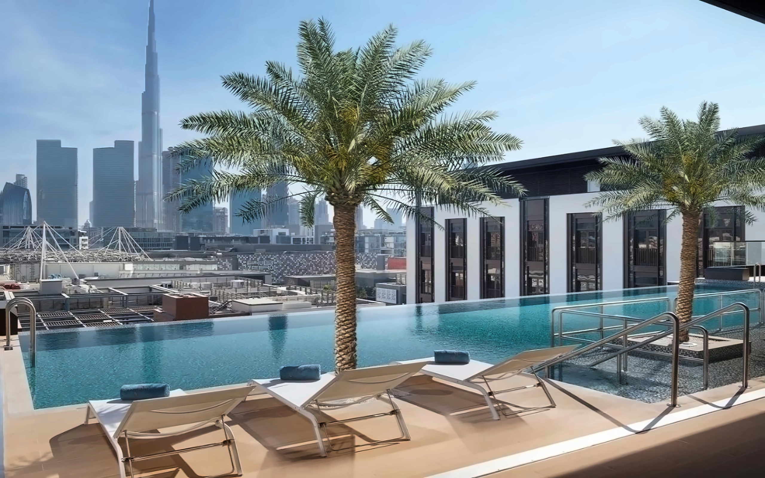 La Ville Hotel and Suites