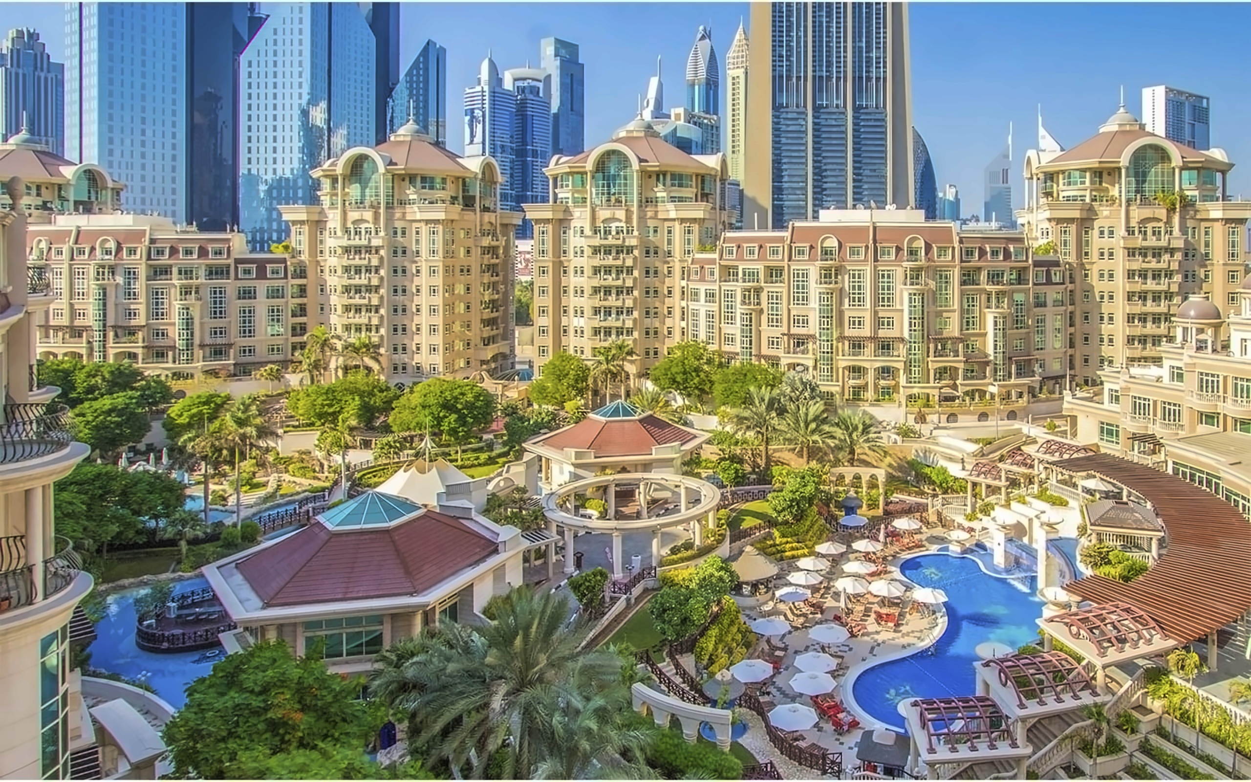 Swissotel Al Murooj Dubai