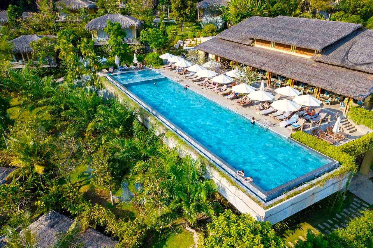 Lahana Resort