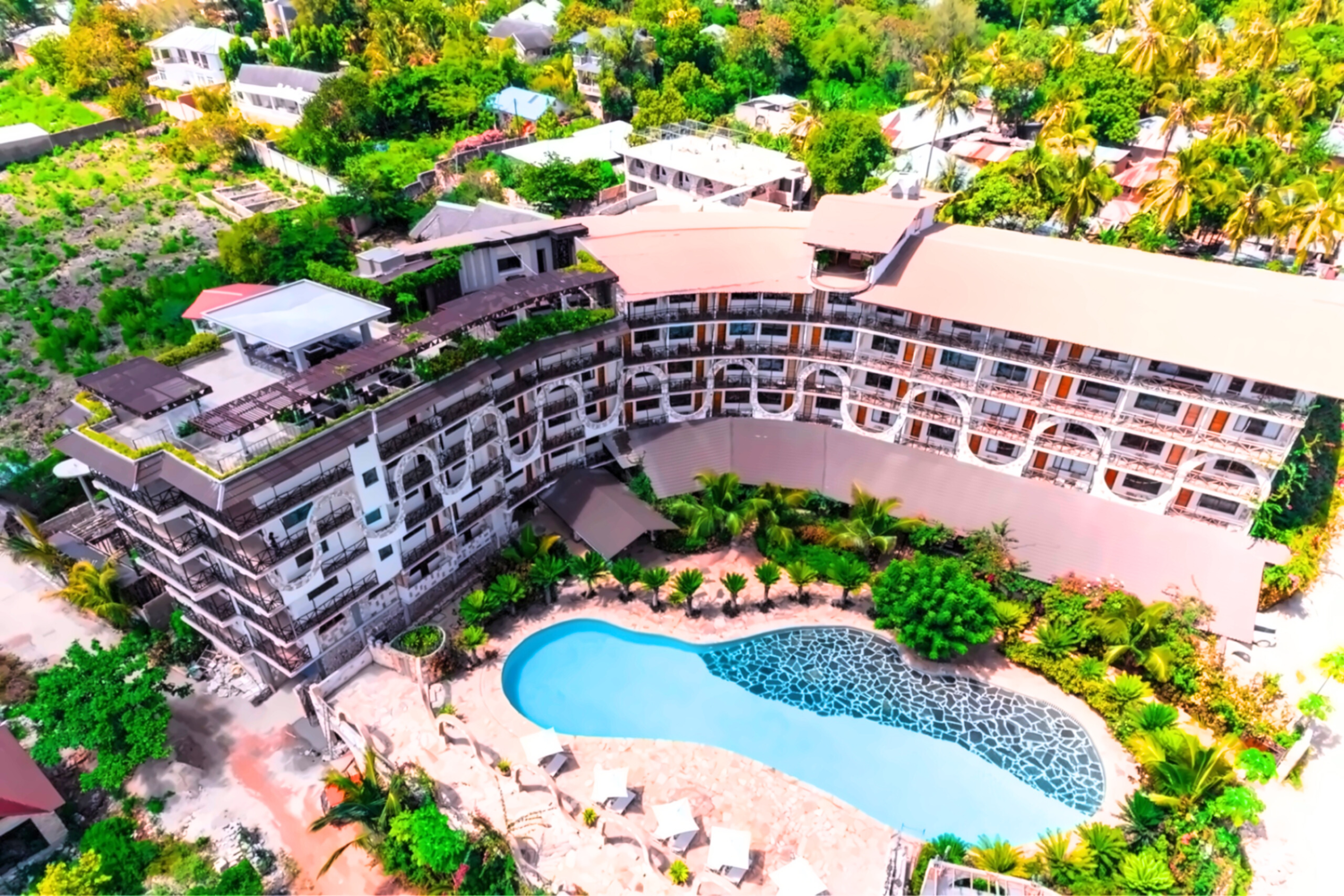 Palumbo Waves Resort