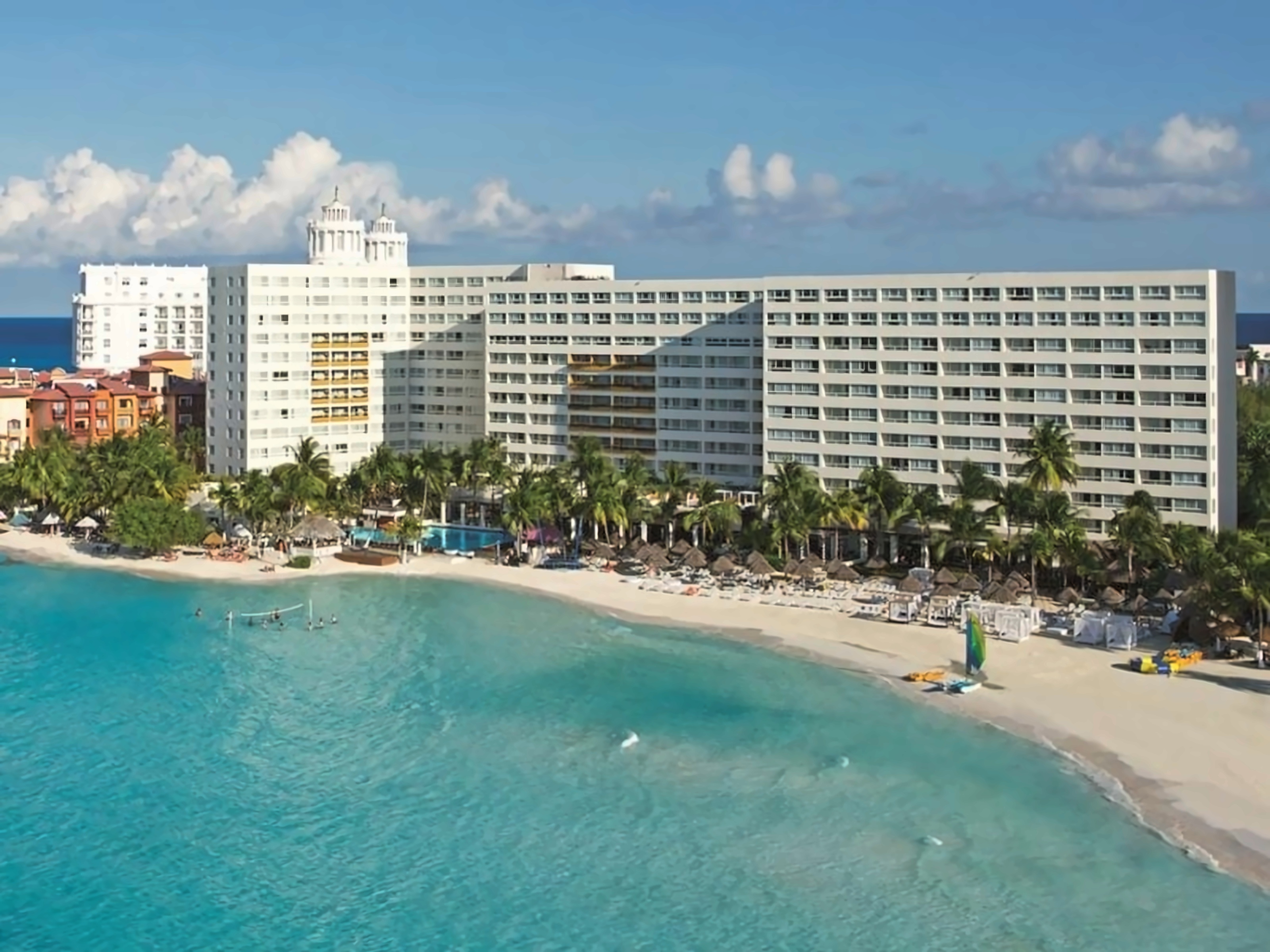 Dreams Sands Cancun Resort and Spa