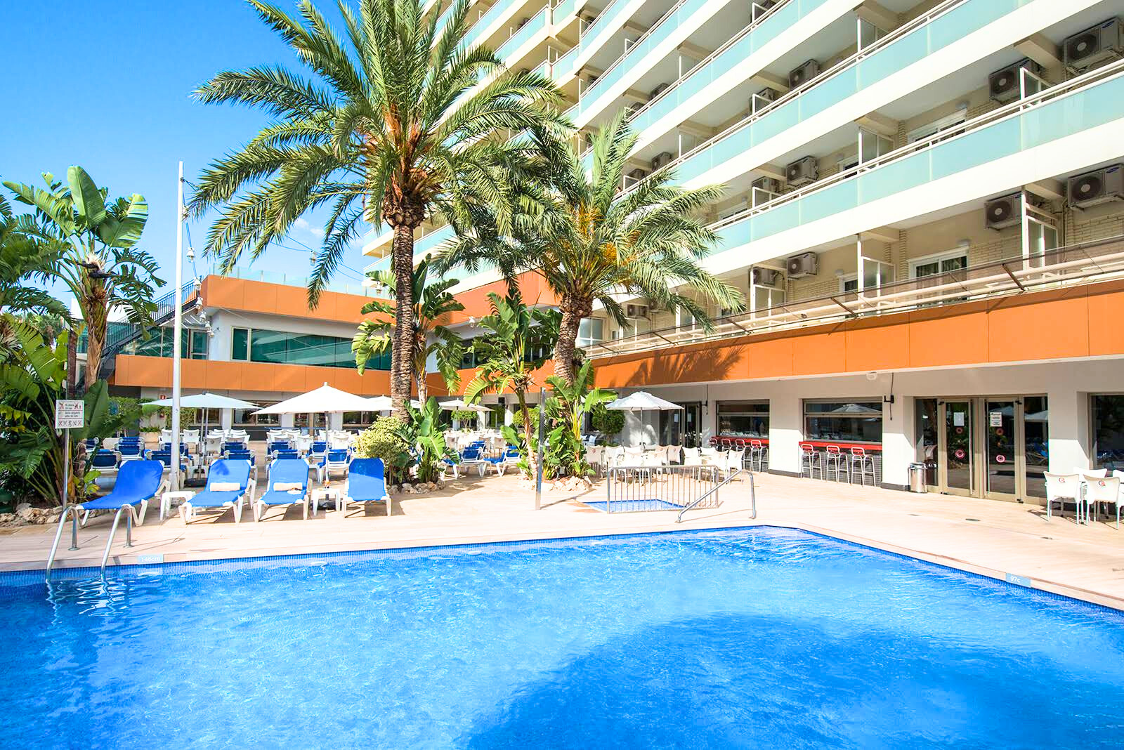 CLiMiA Benidorm Plaza