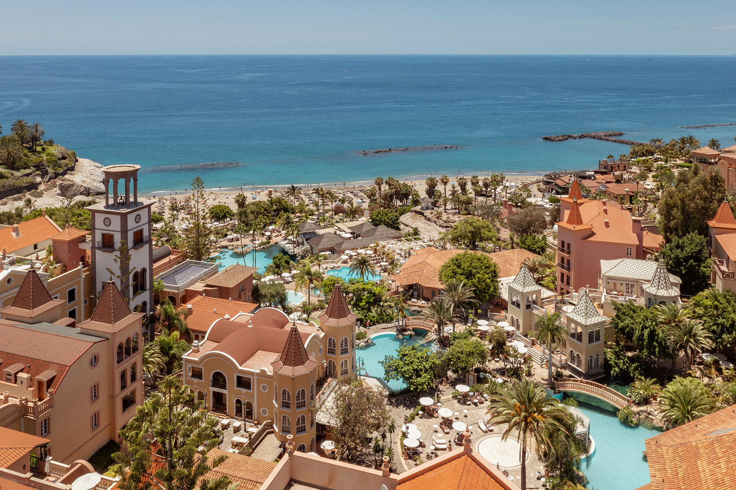 Bahia Del Duque Gran Hotel Villas