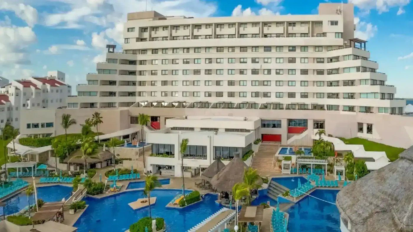 Royal Solaris Cancun Resort